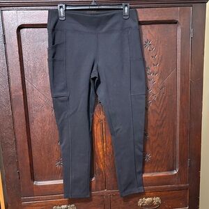 NWOT Carhartt Black Women's Capris